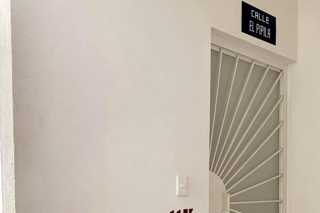 117 Suites Donceles Centro Historico Cdmx メキシコシティ エクステリア 写真