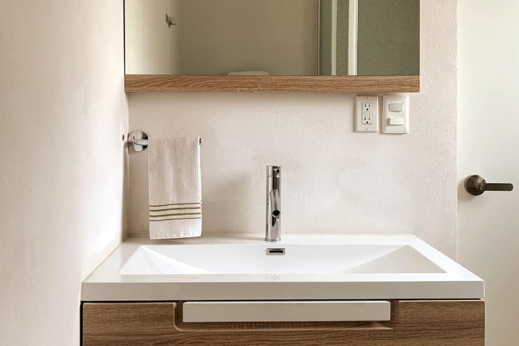 117 Suites Donceles Centro Historico Cdmx メキシコシティ エクステリア 写真